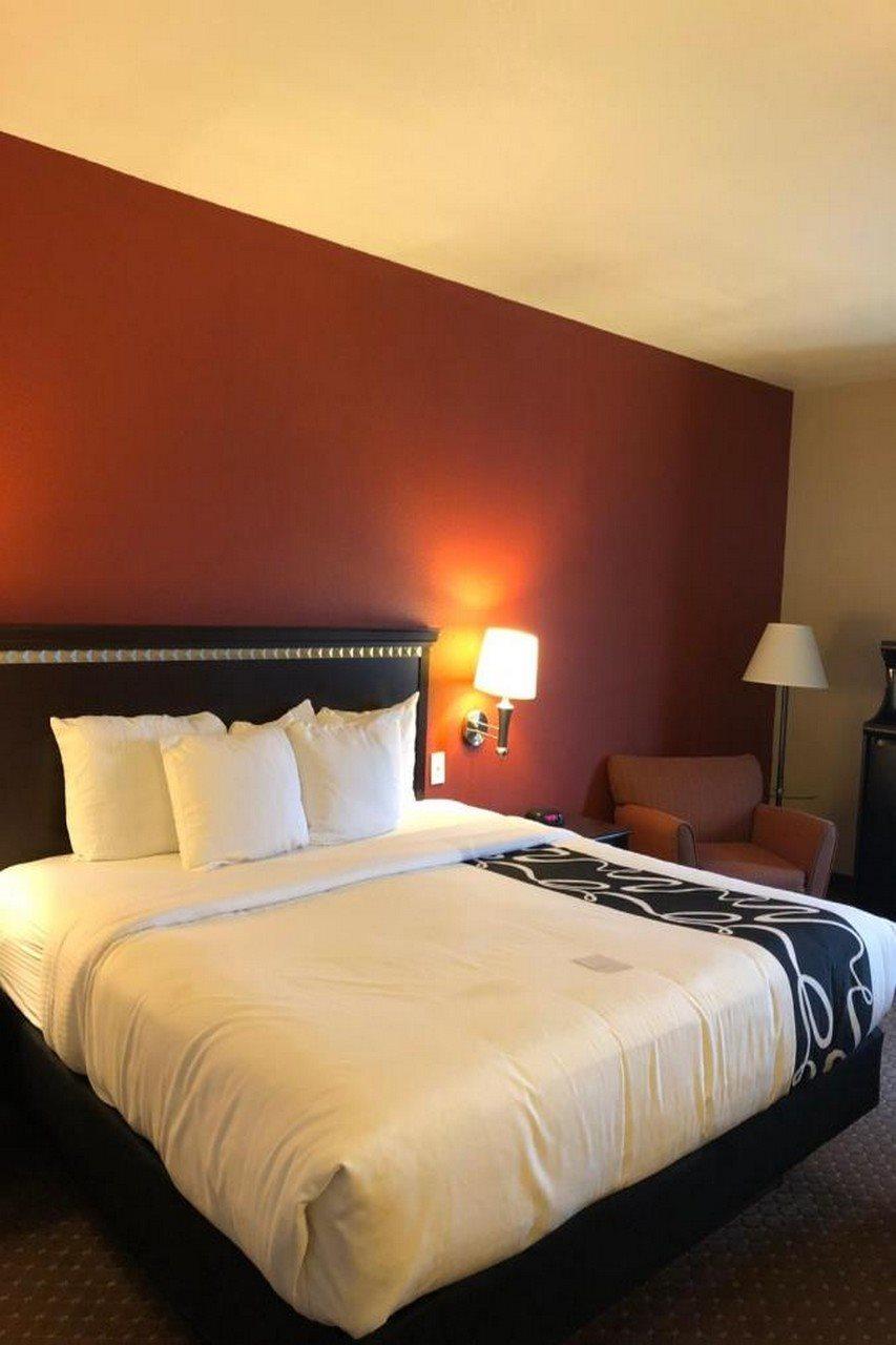 Americas Best Value Inn - Gun Barrel City Esterno foto