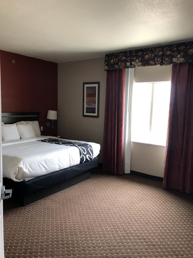 Americas Best Value Inn - Gun Barrel City Esterno foto