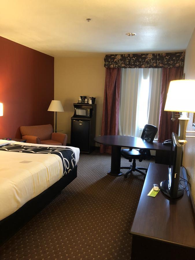 Americas Best Value Inn - Gun Barrel City Esterno foto